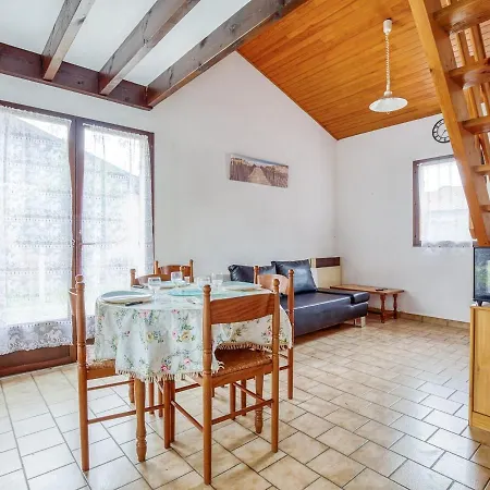 Semesterbostad Maison T3 Mezzanine, 6 Pers, Wifi, Pres De L'ocean, Quartier Residentiel, - Fr-1-521-157 Biscarrosse