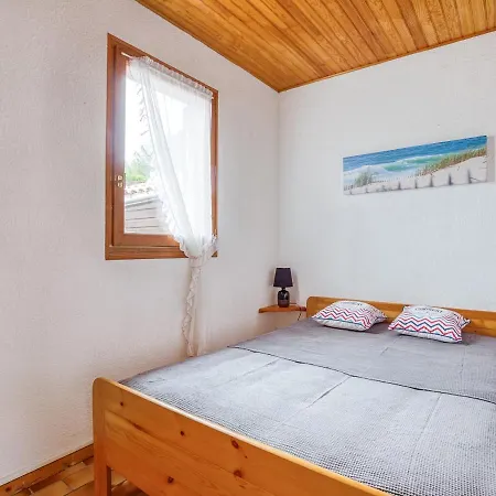 Maison T3 Mezzanine, 6 Pers, Wifi, Pres De L'ocean, Quartier Residentiel, - Fr-1-521-157 * Biscarrosse